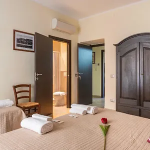 3* Bed & Breakfast Villamarì